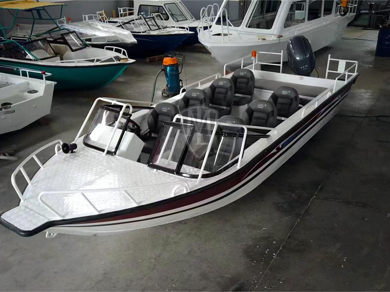  ML-650Speedboat